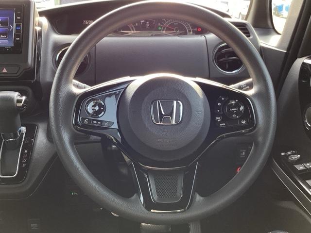 Ｎ－ＢＯＸカスタム Ｌ　ＥＴＣ／純正ナビ／バックモニター／ホンダセンシング　スマートキーシステム　ヒーター　リヤカメラ　サイドカーテンエアバック　ナビ＆ＴＶ　ＬＥＤ　キーフリー　両側スライド片側電動ドア　パワーステアリング（15枚目）