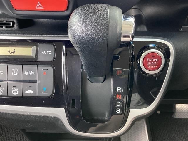 Ｎ－ＢＯＸカスタム Ｇ・ターボＬパッケージ　メモリーナビ／ＨＩＤヘッドライト　ＥＣＯＮモード　Ｒカメ　ターボモデル　プッシュスタートスマートキー　ナビＴＶ　横滑り防止　地デジ　キーレス　ＡＣ　イモビ　オートクルーズ　運転席エアバッグ　ＰＷ　ＰＳ（21枚目）