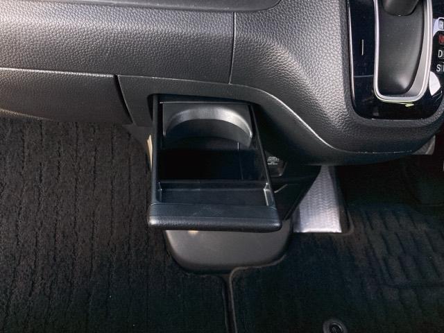 Ｎ－ＢＯＸカスタム Ｌ　ＥＴＣ／純正ナビ／バックモニター／ホンダセンシング　スマートキーシステム　ヒーター　リヤカメラ　サイドカーテンエアバック　記録簿　ナビ＆ＴＶ　ＵＳＢポート　ＬＥＤ　キーフリー　パワーステアリング（52枚目）