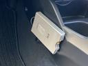 ベースグレード　純正メモリーナビＥＴＣ　横滑り防止装置付　イモビ　スマートキ　運転席助手席エアバック　ＡＡＣ　ｉ－ＳＴＯＰ　キーレス　エアバッグ　パワーウィンドウ　ＤＶＤ再生　パワーステアリング　ＡＢＳ（13枚目）