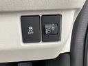ベースグレード 運転席&助手席シートヒーター ECON Sヒーター LEDヘットライト ワンオーナ キーフリーシステム 盗難防止装置 パワーウインドー ナビTV スマートキーシステム サイドエアバック フルセグテレビ(33枚目)