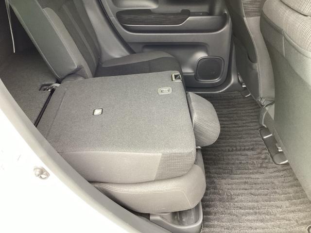 Ｎ－ＷＧＮカスタム Ｌホンダセンシング　純正メモリーナビＬＥＤライト　エアコン　ナビ＆ＴＶ　地デジＴＶ　バックカメラ　ＵＳＢ接続　ソナー　ドラレコ　シートヒータ　ＬＥＤヘッドライト　ＥＴＣ　クルコン　スマートキー　キーレス　ベンチシート（26枚目）