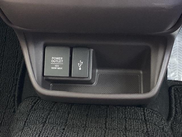 フリード＋ハイブリッド ハイブリッドＧ　純正メモリーナビＬＥＤライト　１オナ　ＵＳＢ　横滑り防止装置　カーテンエアバック　バックモニター　オートクルーズコントロール　フルセグテレビ　両側自動ドア　ドライブレコーダー　スマ－トキ－　イモビ（30枚目）