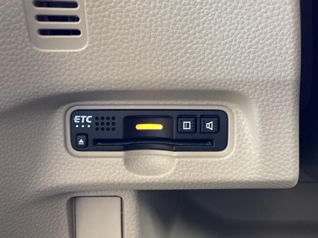 Ｎ－ＢＯＸ Ｇ・スロープＬホンダセンシング　車いす専用装備（車いす使用時は３名乗車になります）　ＬＥＤヘッドランプ　エアコン　オートクルーズコントロール　ＵＳＢ接続　ナビＴＶ　アイドリングストップ　ＤＶＤ再生　バックカメラ　エアバッグ　ＡＢＳ（14枚目）