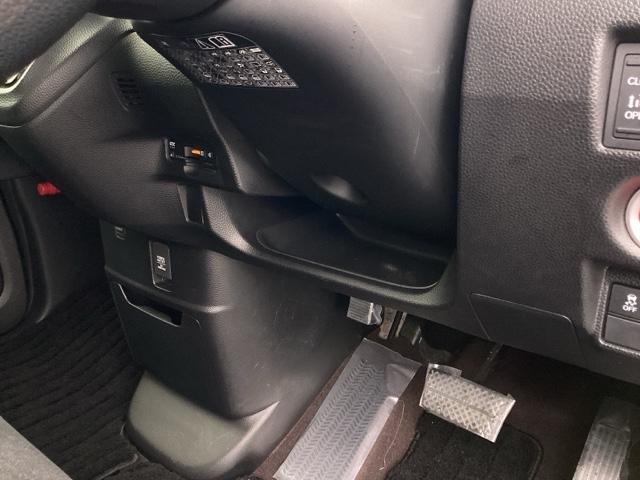 Ｎ－ＢＯＸカスタム Ｇ・Ｌホンダセンシング　プラズマクラスター技術搭載フルオート・エアコンディショナー　地デジＴＶ　整備記録簿　助手席エアバッグ　キーレス　アイドリングＳＴ　セキュリティーアラーム　スマ－トキ－　コーナーセンサ　リアカメラ（35枚目）