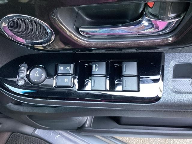 Ｎ－ＢＯＸ Ｇ・Ｌホンダセンシング　プラズマクラスター技術搭載フルオート・エアコンディショナー運転席＆助手席シートヒーター　Ｓヒータ　Ａストップ　カーテンエアバック　ＥＳＣ　キーフリーシステム　ＬＥＤライト　バックＭ　ＵＳＢ　クルコン（30枚目）