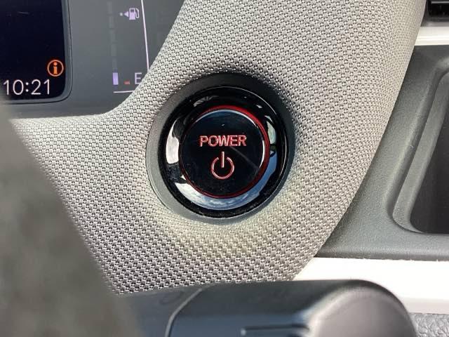 フィット ｅ：ＨＥＶクロスター　ＨｏｎｄａＣＯＮＮＥＣＴｆｏｒＧａｔｈｅｒｓ＋ナビ装着用スペシャルパッケージ　フルオートエアコン　整備記録簿　前後センサー　ＬＥＤランプ　エアバッグ　サイドエアバック　地デジ　ＶＳＡ　ＥＴＣ　パワステ（35枚目）