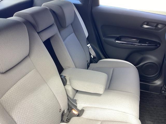 フィット ｅ：ＨＥＶクロスター　ＨｏｎｄａＣＯＮＮＥＣＴｆｏｒＧａｔｈｅｒｓ＋ナビ装着用スペシャルパッケージ　フルオートエアコン　整備記録簿　前後センサー　ＬＥＤランプ　エアバッグ　サイドエアバック　地デジ　ＶＳＡ　ＥＴＣ　パワステ（45枚目）