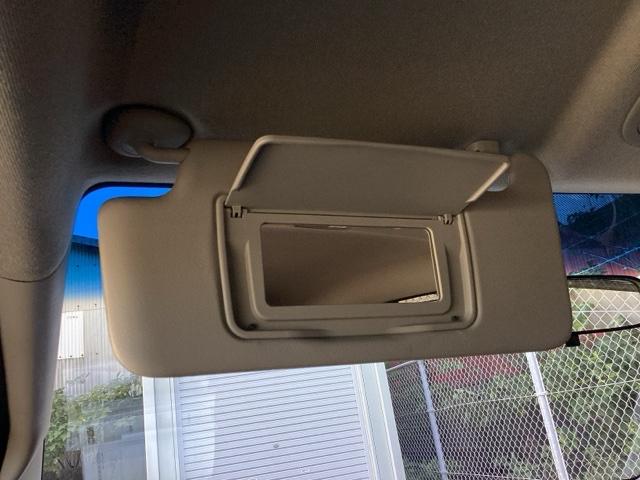 フィット Ｇスマートセレクション　ＦパッケージＨｏｎｄａスマートキーシステム　エアバック　Ｗエアーバック　記録簿　イモビライザー　パワーウィンドウ　ＡＢＳ　パワステ　ＥＴＣ　エアコン　キーレス　スマートキープッシュスタート（39枚目）