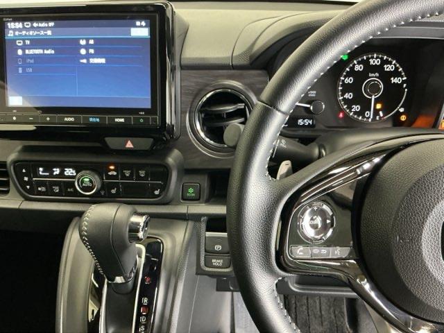 N-ONE プレミアムツアラー Pセンサー ターボエンジン カーテンエアバック 記録簿 LEDランプ USB接続 ドライブレコーダー クルコン 前席シートヒーター イモビ Wエアバッグ フルオートエアコン(3枚目)