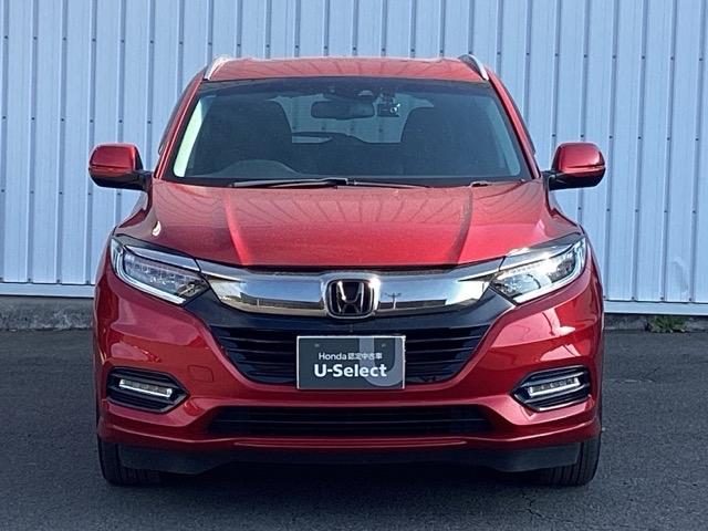 ヴェゼル ハイブリッドＺ・ホンダセンシング　ＥＴＣ／純正ナビ／バックモニター／ホンダセンシング　ＤＶＤ再生機能　整備記録簿　横滑り防止システム　バックアイカメラ　盗難防止装置　フルセ　シートヒーター付　スマ－トキ－　ＥＣＯモード　パワーウィンド（6枚目）