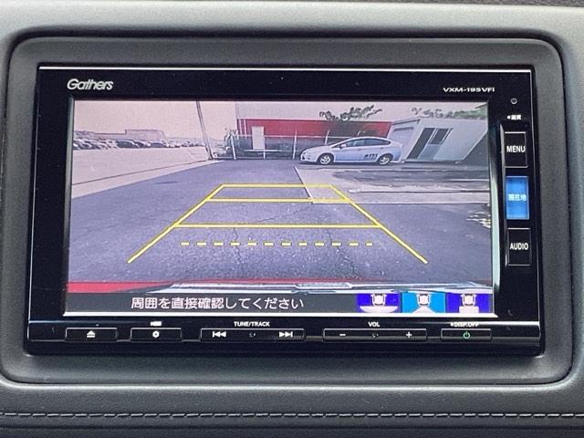 ヴェゼル ハイブリッドＺ・ホンダセンシング　ＥＴＣ／純正ナビ／バックモニター／ホンダセンシング　ＤＶＤ再生機能　整備記録簿　横滑り防止システム　バックアイカメラ　盗難防止装置　フルセ　シートヒーター付　スマ－トキ－　ＥＣＯモード　パワーウィンド（12枚目）