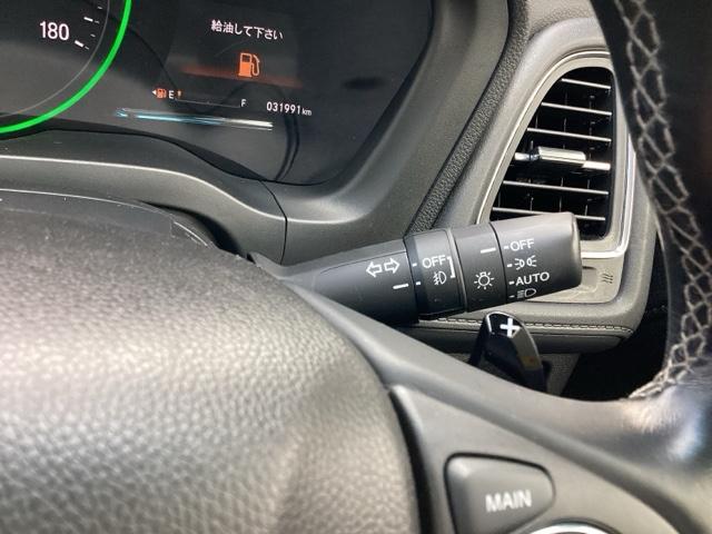 ヴェゼル ハイブリッドＺ・ホンダセンシング　ＥＴＣ／純正ナビ／バックモニター／ホンダセンシング　ＤＶＤ再生機能　整備記録簿　横滑り防止システム　バックアイカメラ　盗難防止装置　フルセ　シートヒーター付　スマ－トキ－　ＥＣＯモード　パワーウィンド（29枚目）