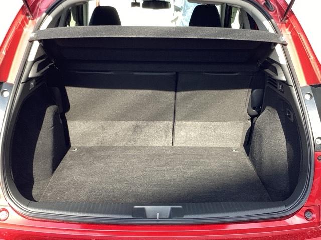 ヴェゼル ハイブリッドＺ・ホンダセンシング　ＥＴＣ／純正ナビ／バックモニター／ホンダセンシング　ＤＶＤ再生機能　整備記録簿　横滑り防止システム　バックアイカメラ　盗難防止装置　フルセ　シートヒーター付　スマ－トキ－　ＥＣＯモード　パワーウィンド（38枚目）