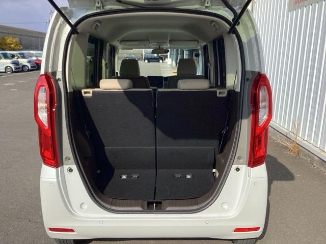 N-BOX G HondaSENSING 前後ソナー エアバック ナビTV 横滑防止装置 フルセグTV リアカメラ DVD LEDヘッドライト スマートキー ベンチシ-ト オートエアコン 整備記録簿 パワーウィンドウ(18枚目)