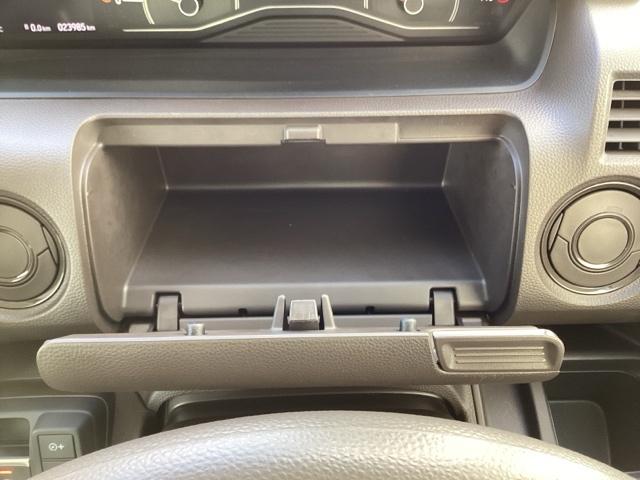 N-BOX G HondaSENSING 前後ソナー エアバック ナビTV 横滑防止装置 フルセグTV リアカメラ DVD LEDヘッドライト スマートキー ベンチシ-ト オートエアコン 整備記録簿 パワーウィンドウ(25枚目)