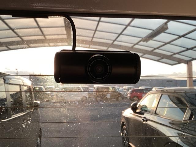 N-BOXカスタム ベースグレード 運転席&助手席シートヒーターオートリトラミラー USB接続 Dレコ 1オーナー ベンチシート オートエアコン スマートキ 盗難防止装置 クルコン ETC バックカメラ フルセグTV パワーステアリング(14枚目)