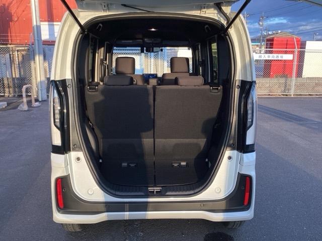 N-BOXカスタム ベースグレード 運転席&助手席シートヒーターオートリトラミラー USB接続 Dレコ 1オーナー ベンチシート オートエアコン スマートキ 盗難防止装置 クルコン ETC バックカメラ フルセグTV パワーステアリング(19枚目)