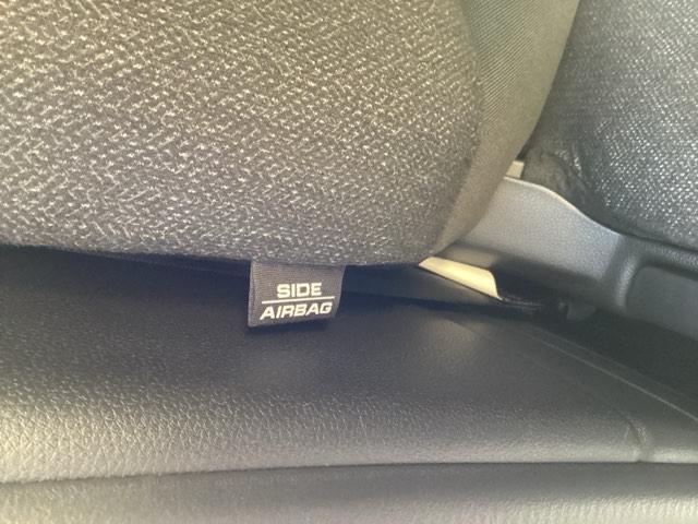 N-BOXカスタム ベースグレード 運転席&助手席シートヒーターオートリトラミラー USB接続 Dレコ 1オーナー ベンチシート オートエアコン スマートキ 盗難防止装置 クルコン ETC バックカメラ フルセグTV パワーステアリング(34枚目)