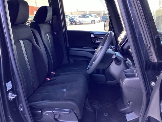 Ｎ－ＢＯＸカスタム Ｇ・Ｌターボホンダセンシング　プラズマクラスター技術搭載フルオート・エアコンディショナー　運転席＆助手席シートヒーター　両側ＰＷスライドドア　Ｂモニタ　Ｉストップ　セキュリティー　点検記録簿　ＵＳＢ接続　クルーズコントロール　ＰＷ（17枚目）