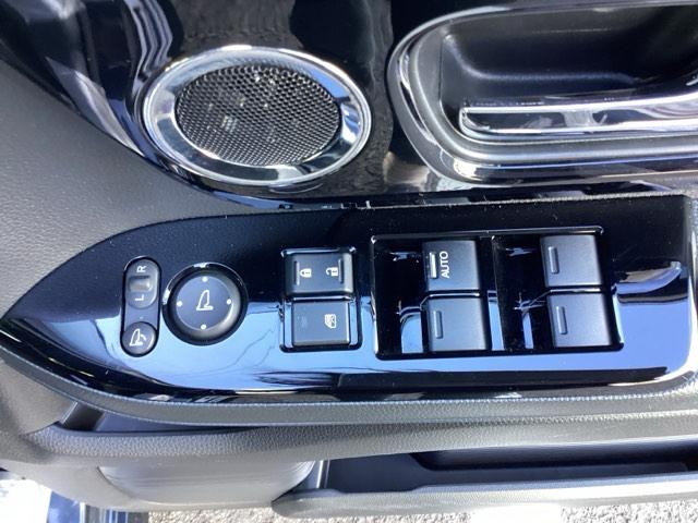 Ｎ－ＢＯＸカスタム Ｇ・Ｌターボホンダセンシング　プラズマクラスター技術搭載フルオート・エアコンディショナー　運転席＆助手席シートヒーター　両側ＰＷスライドドア　Ｂモニタ　Ｉストップ　セキュリティー　点検記録簿　ＵＳＢ接続　クルーズコントロール　ＰＷ（41枚目）