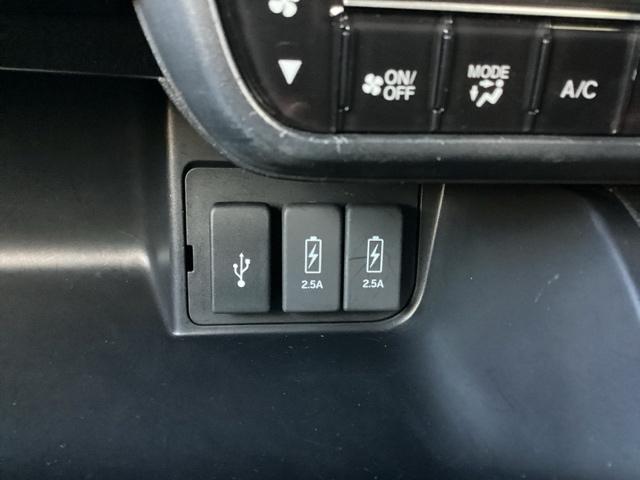 Ｎ－ＢＯＸカスタム Ｇ・Ｌターボホンダセンシング　プラズマクラスター技術搭載フルオート・エアコンディショナー　運転席＆助手席シートヒーター　両側ＰＷスライドドア　Ｂモニタ　Ｉストップ　セキュリティー　点検記録簿　ＵＳＢ接続　クルーズコントロール　ＰＷ（52枚目）