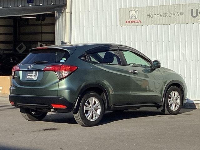 ヴェゼル Ｘ・ホンダセンシング　ＥＴＣ／純正ナビ／バックモニター／ホンダセンシング　Ｒカメラ　Ｗエアバッグ　アクティブクルーズコントロール　オートエアコン　ＬＥＤランプ　衝突軽減ブレ－キ　パワステ　整備記録簿　Ｄレコ　横滑り防止機能（8枚目）