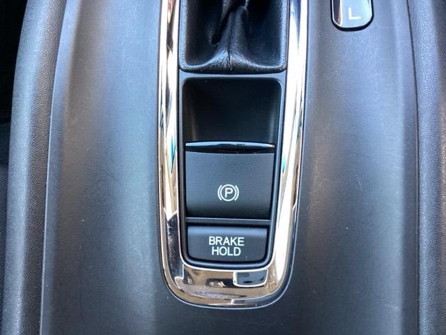 ヴェゼル Ｘ・ホンダセンシング　ＥＴＣ／純正ナビ／バックモニター／ホンダセンシング　Ｒカメラ　Ｗエアバッグ　アクティブクルーズコントロール　オートエアコン　ＬＥＤランプ　衝突軽減ブレ－キ　パワステ　整備記録簿　Ｄレコ　横滑り防止機能（24枚目）