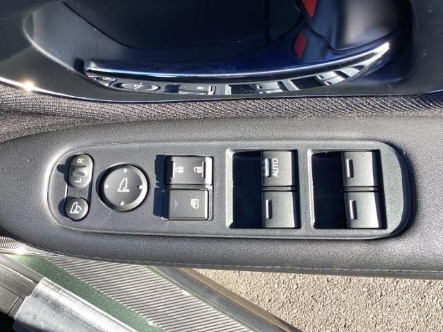 ヴェゼル Ｘ・ホンダセンシング　ＥＴＣ／純正ナビ／バックモニター／ホンダセンシング　Ｒカメラ　Ｗエアバッグ　アクティブクルーズコントロール　オートエアコン　ＬＥＤランプ　衝突軽減ブレ－キ　パワステ　整備記録簿　Ｄレコ　横滑り防止機能（36枚目）