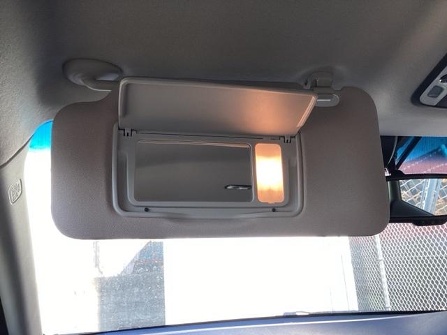 ヴェゼル Ｘ・ホンダセンシング　ＥＴＣ／純正ナビ／バックモニター／ホンダセンシング　Ｒカメラ　Ｗエアバッグ　アクティブクルーズコントロール　オートエアコン　ＬＥＤランプ　衝突軽減ブレ－キ　パワステ　整備記録簿　Ｄレコ　横滑り防止機能（42枚目）