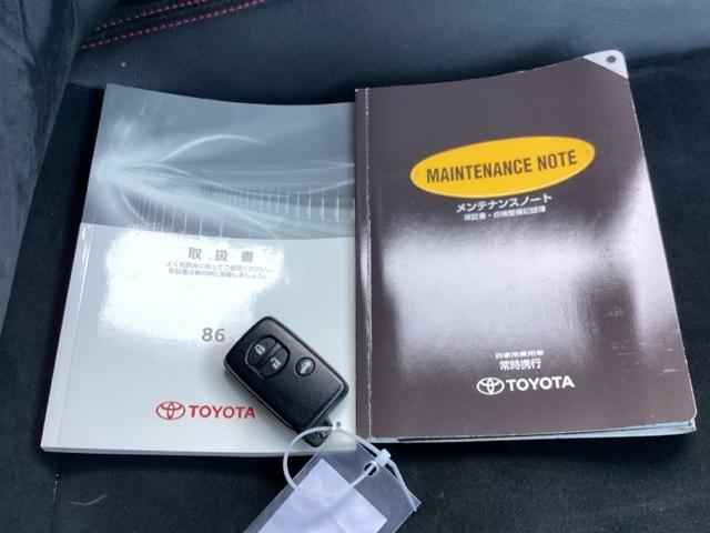 ８６ ＧＴ　メモリーナビ／ＭＴモード付　キーフリ　盗難防止　地デジ　スマートキ－　ＶＳＡ　オートエアコン　サイドＳＲＳ　助手席エアバッグ　ＬＥＤヘッドライト　パワーウィンドウ　運転席エアバッグ　ＡＢＳ　ナビ・ＴＶ（22枚目）