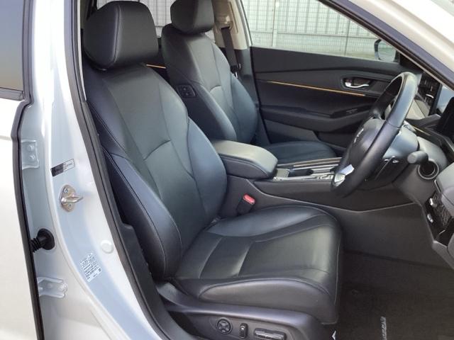 �t�����g�͉^�]�ȂƏ���Ȃ��ʁX�̍L�X�Ƃ����Z�p���[�g�V�[�g�ł��A�^�]�Ȃ́A�����𒲐��ł���n�C�g�A�W���X�^�[�t���ł��B