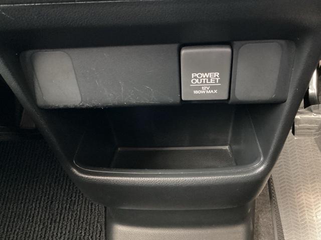 N-BOXカスタム G・ターボLパッケージ ナビ装着用スペシャルパッケージ LEDヘッド AAC 横滑り防止機能 リアカメラ 1セグTV オートクルーズ ETC付き キーレスエントリー 運転席エアバッグ パワステ イモビ PW ECOモード(25枚目)