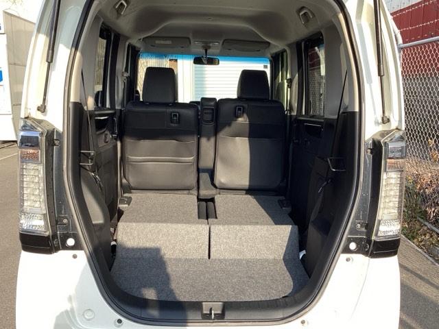 N-BOXカスタム G・ターボLパッケージ ナビ装着用スペシャルパッケージ LEDヘッド AAC 横滑り防止機能 リアカメラ 1セグTV オートクルーズ ETC付き キーレスエントリー 運転席エアバッグ パワステ イモビ PW ECOモード(40枚目)