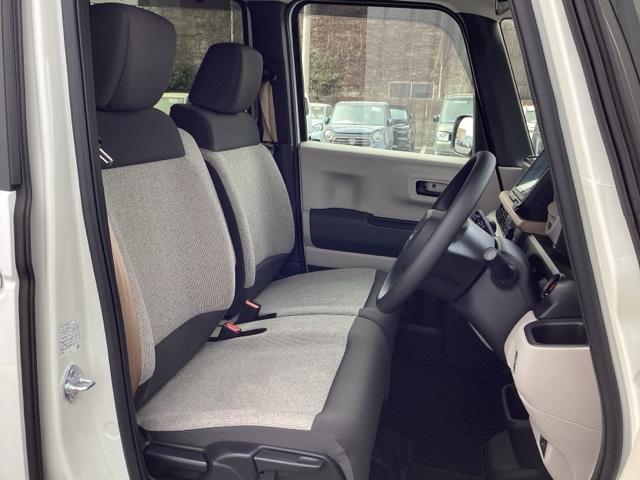 Ｎ－ＢＯＸ ベースグレード　ＥＴＣ／純正ナビ／バックモニター／ホンダセンシング　アイスト　１オナ　セキュリティアラーム　地デジＴＶ　誤発信抑制機能　キーレスエントリー　前席シートヒーター　ＵＳＢポート　バックカメラ付　スマートキ（16枚目）