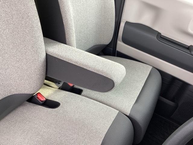 Ｎ－ＢＯＸ ベースグレード　ＥＴＣ／純正ナビ／バックモニター／ホンダセンシング　アイスト　１オナ　セキュリティアラーム　地デジＴＶ　誤発信抑制機能　キーレスエントリー　前席シートヒーター　ＵＳＢポート　バックカメラ付　スマートキ（35枚目）