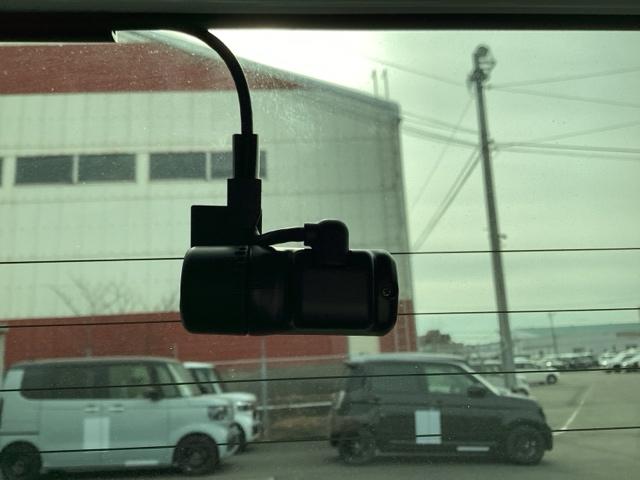 Ｎ－ＢＯＸ ベースグレード　ＥＴＣ／純正ナビ／バックモニター／ホンダセンシング　アイスト　１オナ　セキュリティアラーム　地デジＴＶ　誤発信抑制機能　キーレスエントリー　前席シートヒーター　ＵＳＢポート　バックカメラ付　スマートキ（40枚目）