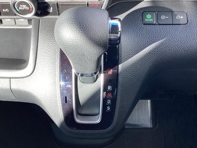 Ｎ－ＢＯＸカスタム Ｇ・Ｌターボホンダセンシング　プラズマクラスター技術搭載フルオート・エアコンディショナー　運転席＆助手席シートヒーター　Ｂソナー　ベンチ　横滑り防止システム　整備点検記録簿　Ｗエアバック　サイドエアバック　ターボ車　ＵＳＢ　ＡＡＣ（23枚目）