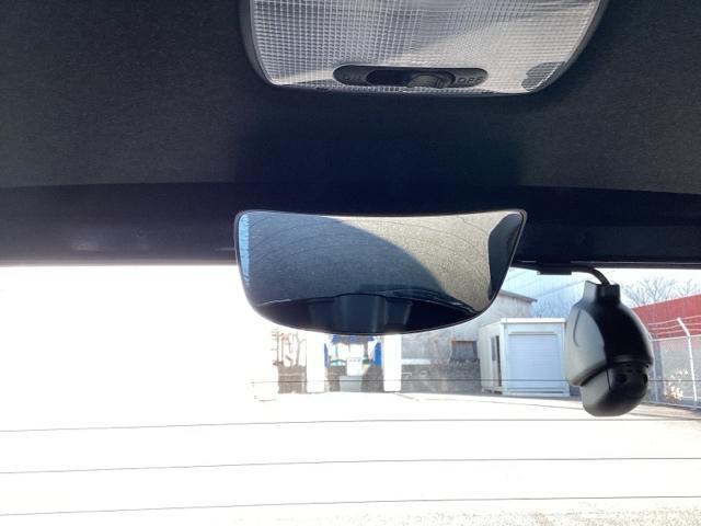 Ｎ－ＢＯＸカスタム Ｇ・Ｌターボホンダセンシング　プラズマクラスター技術搭載フルオート・エアコンディショナー　運転席＆助手席シートヒーター　Ｂソナー　ベンチ　横滑り防止システム　整備点検記録簿　Ｗエアバック　サイドエアバック　ターボ車　ＵＳＢ　ＡＡＣ（44枚目）