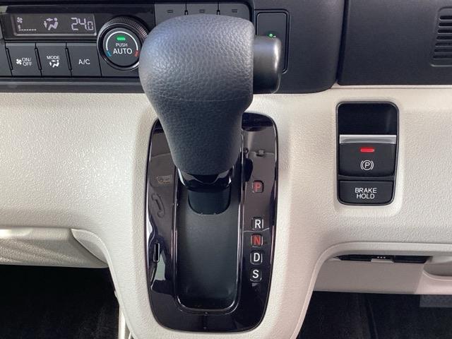 Ｎ－ＢＯＸ ベースグレード　メモリーナビ／ＬＥＤヘッドライト　ＥＣＯＮ　Ｓヒーター　ＬＥＤヘットライト　ワンオーナ　キーフリーシステム　盗難防止装置　パワーウインドー　ナビＴＶ　スマートキーシステム　サイドエアバック　ＵＳＢ（24枚目）