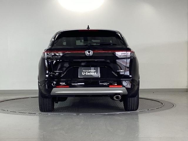 ヴェゼル e:HEVZ ドラレコ ナビ Rカメラ ブルートゥース Sヒータ 地デジフルセグTV 定期点検記録簿 電動テールゲート サイドエアバッグ 後カメラ 前後障害物センサー 横滑防止装置 エアコン LEDヘットライト(9枚目)