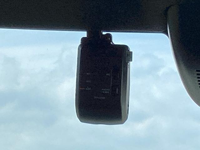 Ｎ－ＢＯＸカスタム ターボ　シートＨ　スマートキ　Ａクルコン　１オーナー　盗難防止　サイドカーテンエアバック　ＵＳＢ入力　キーレスエントリー　ナビＴＶ　両席エアバック　パーキングセンサー　ターボ車　エアコン　ＬＥＤライト（13枚目）