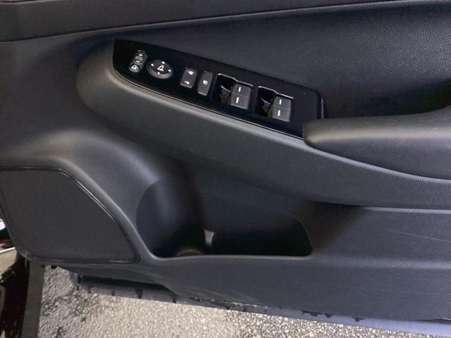 ヴェゼル ｅ：ＨＥＶＺ　純正ナビ　フルセグ　リアカメラ　スマートキー＆プッシュスタート　サイドＳＲＳ　オートテールゲート　イモビ　地デジ　Ｂカメ　キーレスエントリー　ＵＳＢポート　ＰＳ　ＬＥＤライト　シートヒータ　ＡＡＣ（49枚目）