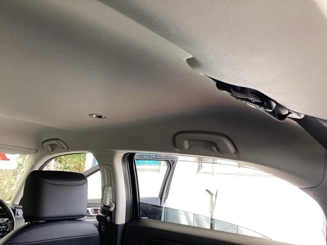 ヴェゼル ｅ：ＨＥＶＺ　純正ナビ　フルセグ　リアカメラ　スマートキー＆プッシュスタート　サイドＳＲＳ　オートテールゲート　イモビ　地デジ　Ｂカメ　キーレスエントリー　ＵＳＢポート　ＰＳ　ＬＥＤライト　シートヒータ　ＡＡＣ（52枚目）