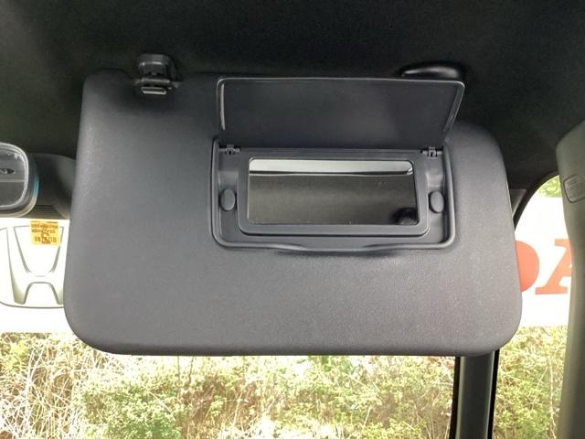 Ｎ－ＢＯＸカスタム Ｌ　純正メモリーナビ　ドラレコ　リアカメラ　スマートキーシステム　ヒーター　リヤカメラ　サイドカーテンエアバック　記録簿　ナビ＆ＴＶ　ＵＳＢポート　ＬＥＤ　キーフリー　両側スライド片側電動ドア　ＤＶＤ（46枚目）