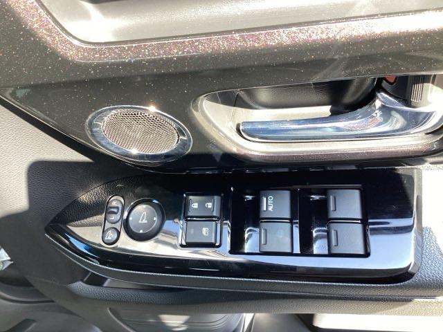 Ｎ－ＢＯＸカスタム Ｇ・ＥＸターボホンダセンシング　助手席スーパースライドシート／運転席＆助手席シートヒーター　スマートキ－　シ－トヒ－タ－　ＡＣ　Ｒカメ　サイドエアバッグ　クルコン　Ｆセグ　ＥＳＣ　ＬＥＤヘットライト　ＵＳＢ接続　タ－ボ　ナビＴＶ（38枚目）