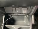 Ｌホンダセンシング　フルオート・エアーコンディショナー（プラズマクラスター技術搭載）　地デジＴＶ　ＤＶＤ　ＥＴＣ車載器　セキュリティーアラーム　記録簿　ＶＳＡ　カーテンエアバッグ　パワーステアリング　スマートキー　ＵＳＢ（24枚目）