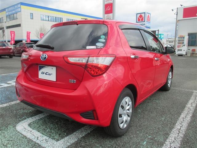 ヴィッツ ハイブリッドＦ　セーフティーエディションＩＩ　フルセグ　メモリーナビ　ＤＶＤ再生　バックカメラ　衝突被害軽減システム　ＥＴＣ　ドラレコ　ＬＥＤヘッドランプ　ワンオーナー　記録簿（5枚目）