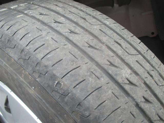 ヴィッツ ハイブリッドＦ　セーフティーエディションＩＩ　フルセグ　メモリーナビ　ＤＶＤ再生　バックカメラ　衝突被害軽減システム　ＥＴＣ　ドラレコ　ＬＥＤヘッドランプ　ワンオーナー　記録簿（30枚目）