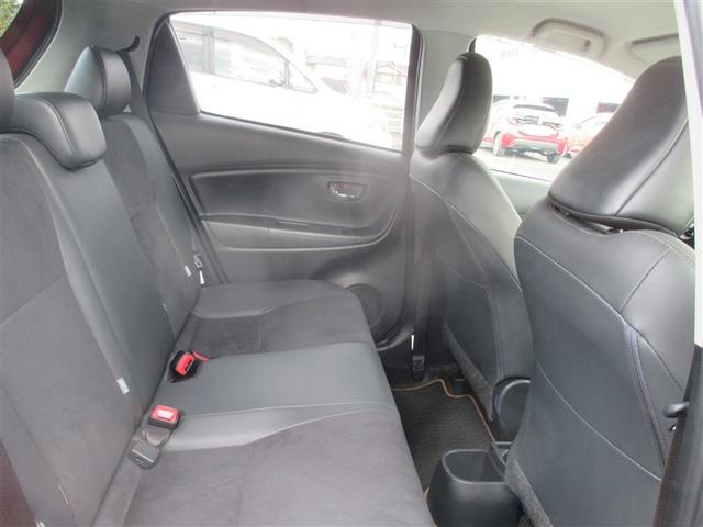 ヴィッツ ハイブリッドＦ　アミー　フルセグ　メモリーナビ　バックカメラ　衝突被害軽減システム　ＥＴＣ　ドラレコ　ワンオーナー　記録簿（25枚目）